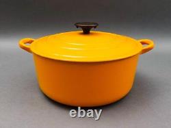 Le Creuset France #E Vintage Jaune Émail Rond Cocotte en Fonte Avec Couvercle