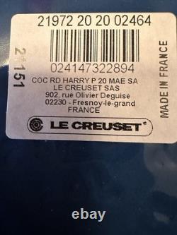 Le Creuset Harry Potter Quidditch Marseille 2,75 Qt Casserole en Fonte. Neuf dans sa boîte.