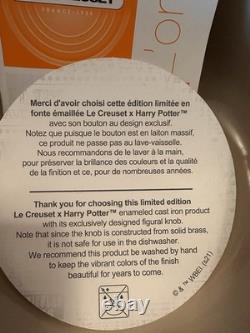 Le Creuset Harry Potter Quidditch Marseille 2,75 Qt Casserole en Fonte. Neuf dans sa boîte.