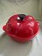 Le Creuset Rouge 2 Qt Casserole En Fonte Émaillée Avec Couvercle Et Bouton Vintage