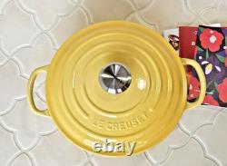 Le Creuset Signature 20 cm 2,25 qt cocotte en fonte Camomille jaune pastel / cadeau de Pâques