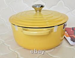 Le Creuset Signature 20 cm 2,25 qt cocotte en fonte Camomille jaune pastel / cadeau de Pâques