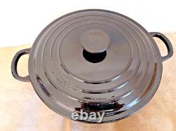 Le Creuset Signature Casserole Ronde 5,5 qt Neuf - Présentation en Magasin Noir