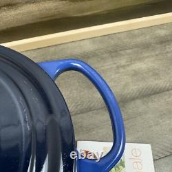 Le Creuset Signature Cocotte Ovale en Fonte Émaillée 6 3/4 qt. Lapis Éraflé