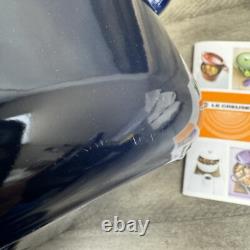 Le Creuset Signature Cocotte Ovale en Fonte Émaillée 6 3/4 qt. Lapis Éraflé