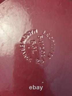 Le Creuset Signature Cocotte Ronde 5,5 qt en Fonte Couleur Rouge en Parfait État