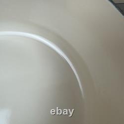 Le Creuset Signature Cocotte en Fonte Émaillée Ronde 4 1/2 qt. Flamme Dorée