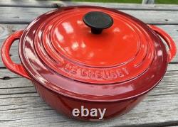 Le Creuset cocotte ronde en fonte émaillée 2,75 qt 22 cm cerise rouge cerise