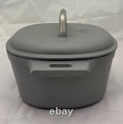 Marmite en fonte émaillée Pampered Chef de 6 qt, grise, avec couvercle, neuve