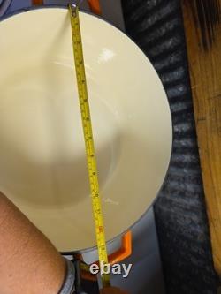 Marmite en fonte émaillée à 3 couches Lava, ronde avec couvercle, 10 quarts