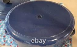 Marmite ovale Le Creuset bleue n°35, excellente, 9,5 pintes avec couvercle