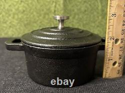 Mini cocotte en fonte vintage Crofton de 8 oz avec couvercle et poignées, set de 8