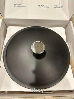 NOUVEAU ! Cocotte en fonte lisse et légère Cooklife de 5,5 quarts avec couvercle pré-assaisonné