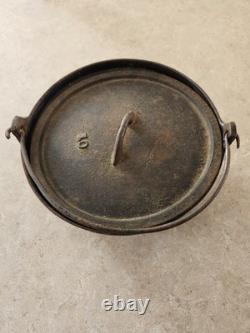 Pot en fonte antique n° 10 avec couvercle, fait de la Hollande
