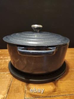 RARE Le Creuset 7,25 Qt Cocotte Ronde en Fonte Émaillée Bleu Nuit #28