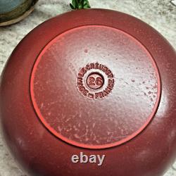 RARE Le Creuset MARMITE #26 Cocotte Rouge Cerise 4,25 L avec couvercle 10,75 L38