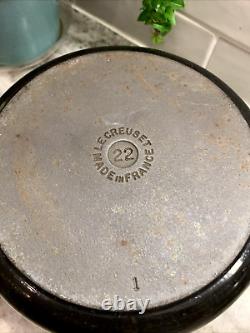 RARE VTG Le Creuset Fonte 3,5 L. Cocotte Ronde avec Couvercle #22 Noir USURE