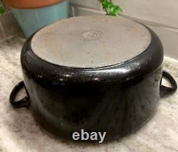 RARE VTG Le Creuset Fonte 3,5 L. Cocotte Ronde avec Couvercle #22 Noir USURE