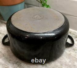 RARE VTG Le Creuset Fonte 3,5 L. Cocotte Ronde avec Couvercle #22 Noir USURE