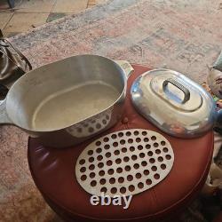 Rôtissoire Vintage Wagner Ware Sidney O Magnalite 4265-P 8 Qt avec trivet et couvercle