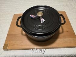 STAUB Cocotte ronde en fonte, 7 qt, noire