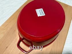 Staub Cocotte ovale en fonte de 5,75 qt, Coq Au Vin, cerise