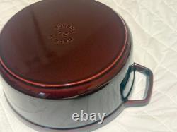 Staub Cocotte ronde en fonte 4 qt, Grenadine
