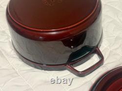Staub Cocotte ronde en fonte 4 qt, Grenadine