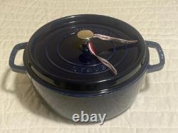 Staub Cocotte ronde en fonte 6,33 qt, bleu foncé