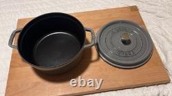 Staub Cocotte ronde en fonte de 4 qt, gris graphite