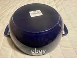 Staub cocotte française essentielle de 3,75 qt avec couvercle Lilly, LA Marmite. Bleu foncé