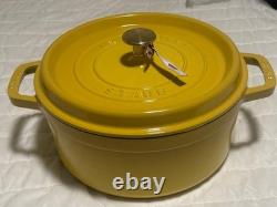 Staub cocotte ronde en fonte 4 qt, Citron