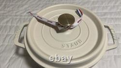 Staub en fonte 3 qt, ronde, cocotte, blanc mat