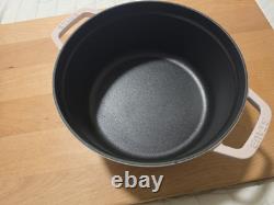 Staub en fonte 4 qt, ronde, cocotte, rose