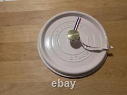 Staub en fonte 4 qt, ronde, cocotte, rose