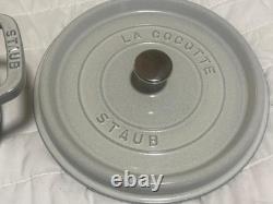 Staub en fonte 4 qt, ronde, cocotte, truffe blanche