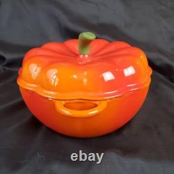 Technique Cocotte en Fonte de Citrouille Orange Porcelaine Couvercle en Caoutchouc 3 Qt