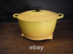 VTG Le Creuset Cocotte #24 Jaune Fonte avec Couvercle et Trivet France