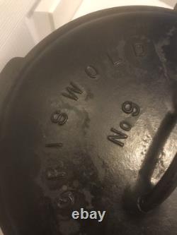 Vintage Griswold Erie PA 1920 No. 9 Casserole en fonte Tite Top Dutch Oven 834B avec couvercle