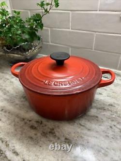 Vintage Le Creuset France 18 cm, 2 Qt Cocotte Ronde en Fonte Émaillée Rouge