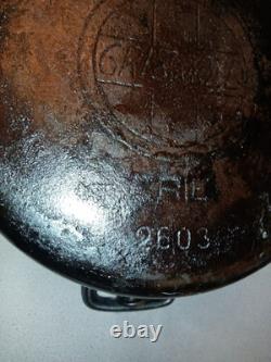 Vtg. Griswold N° 7 Cocotte 2603 Utilisée Voir Photos Attentivement Pas de Couvercle, Logo Incliné