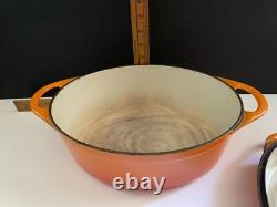 Vtg Le Creuset Cousances Doufeu #12 Casserole Avec Couvercle Orange Flamme Émaillé